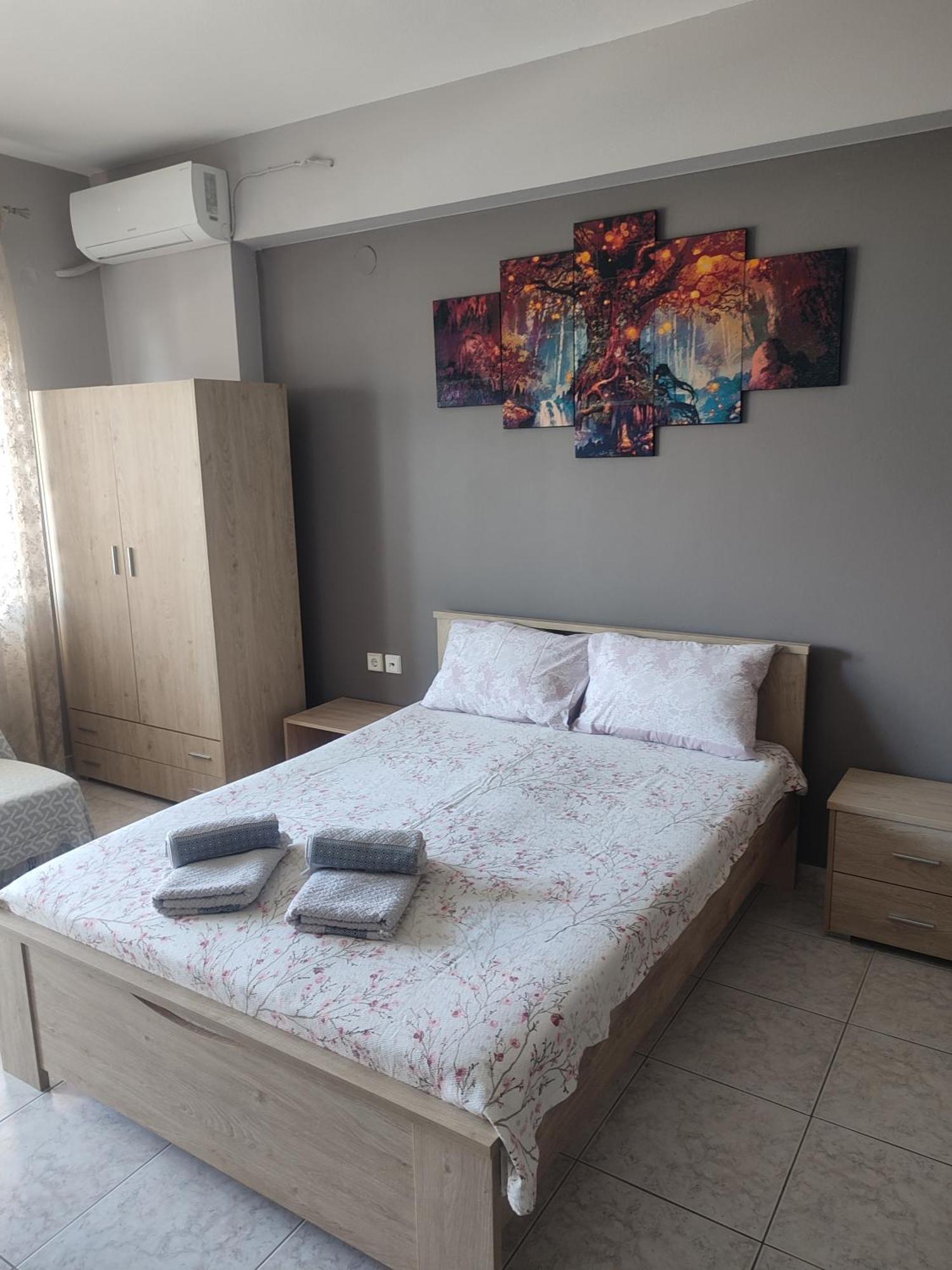 Marianna'S Apartment Nea Moudania Ngoại thất bức ảnh